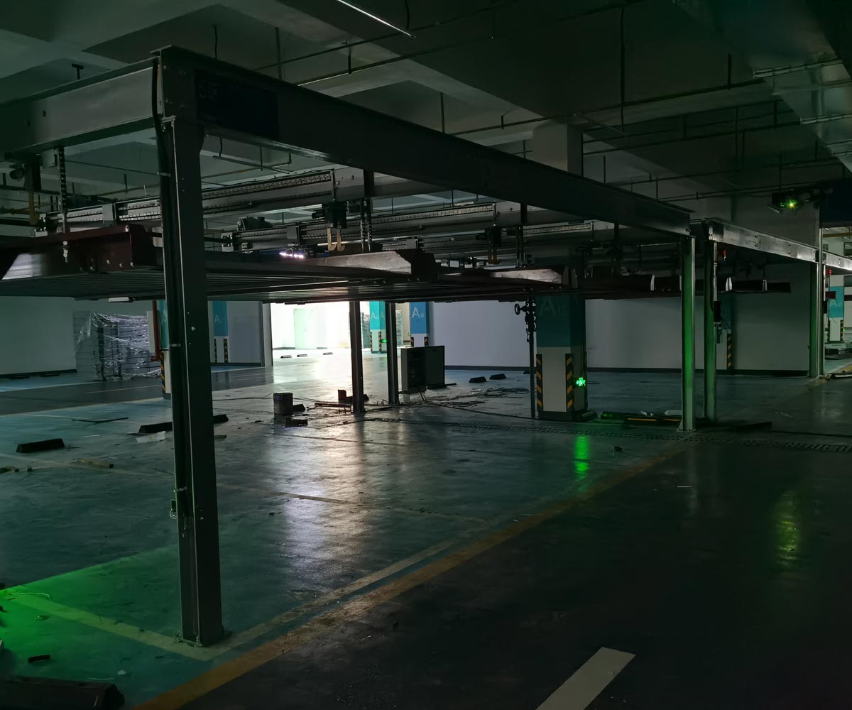 綏江單柱無避讓立體停車設備